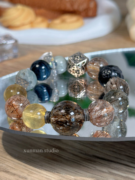 穩場聚財 · 黑金超七多寶款
Stability & Wealth | Black Gold Super Seven Crystal Stack